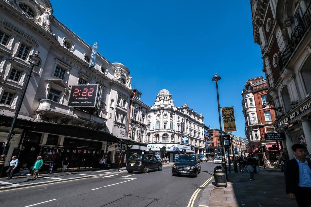 Piccadilly Wonderland Sleep 8 Vra Londra